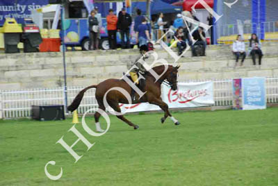 tues11013_587